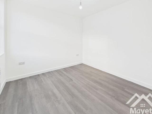 Apartment for rent in Queen's Park, Blackburn