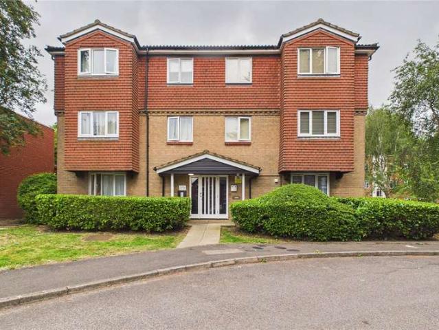 Flat for sale in Streatham Hill, Greater London
