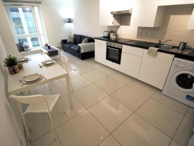 Apartment for rent in Woodhouse, West Yorkshire