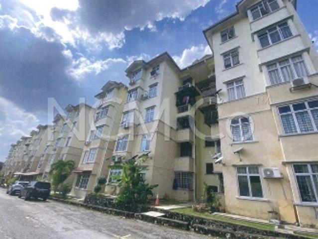 Flat for sale in Kuala Selangor, Selangor