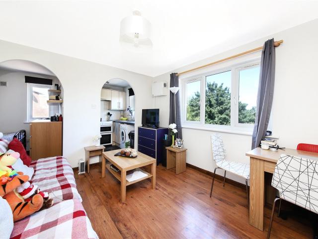 Apartment for rent in Grove, Costhorpe