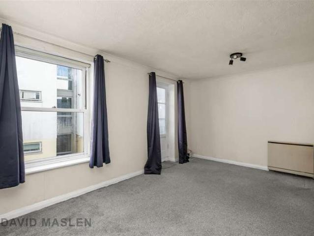 Flat for sale in Round Hill, Brighton & Hove