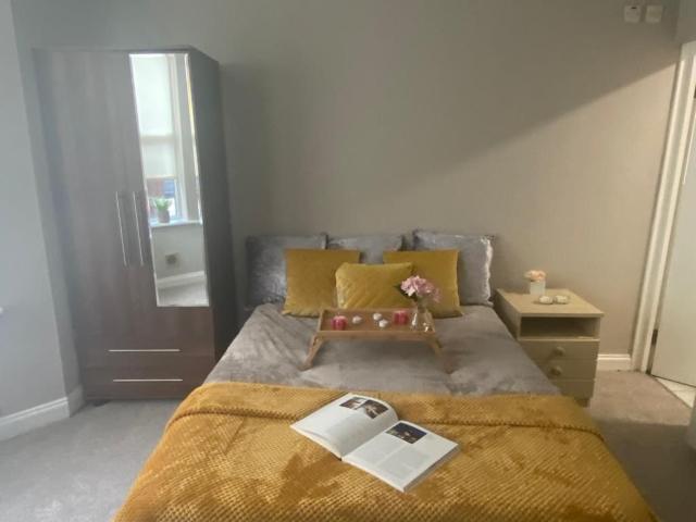 Studio for rent in Spring Park, Luton