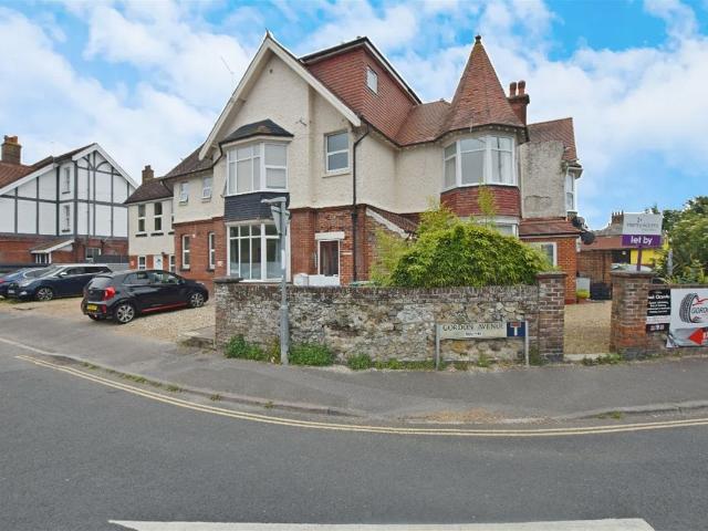 Apartment for rent in Clapham, West Sussex