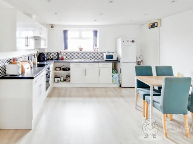 Apartment for rent in Forthampton, Worcestershire