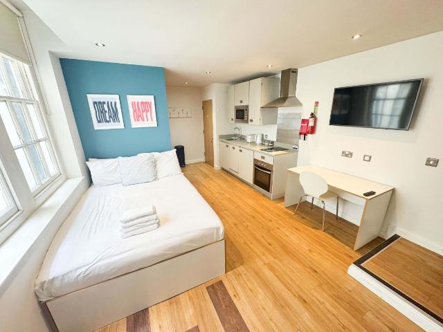 Studio for rent in City Centre, Feckenham