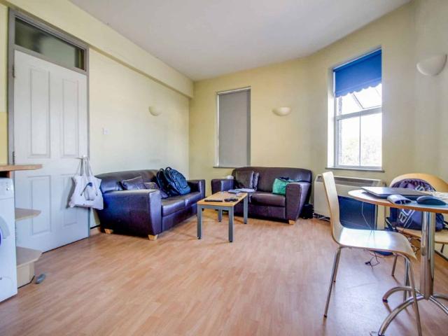 Apartment for rent in Rodbourne, Swindon