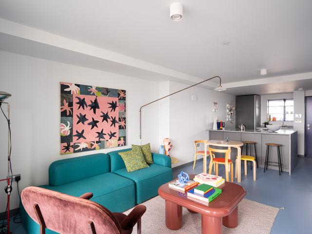 Apartment for rent in Poplar Grove, Greater London