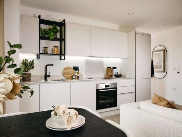 Flat for sale in North Watford