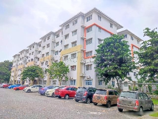 Flat for sale in Kuala Selangor, Selangor