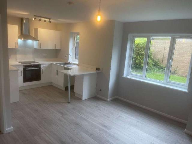 Flat for rent in Swanscombe and Greenhithe, Monks Orchard