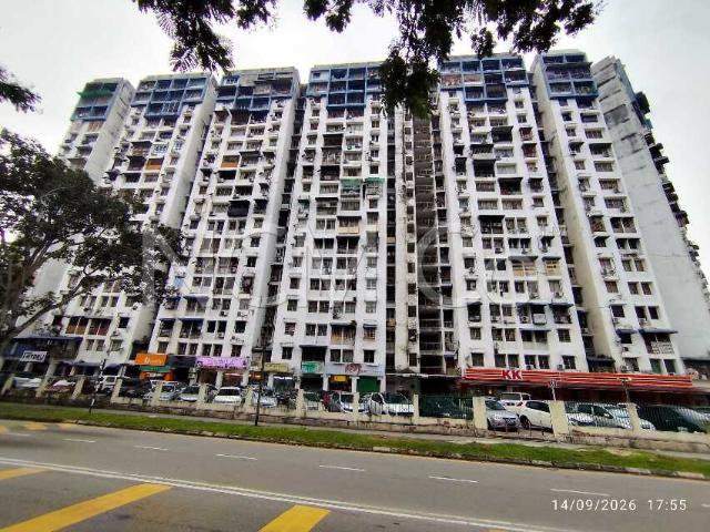 Flat for sale in Barat Daya, George Town