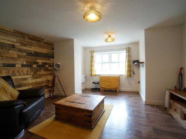 Apartment for rent in Upper Bangor, Bangor