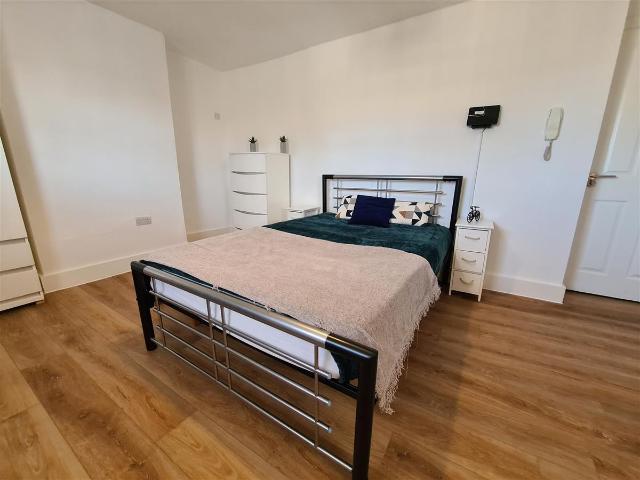 Studio for rent in Arbury, Cambridgeshire