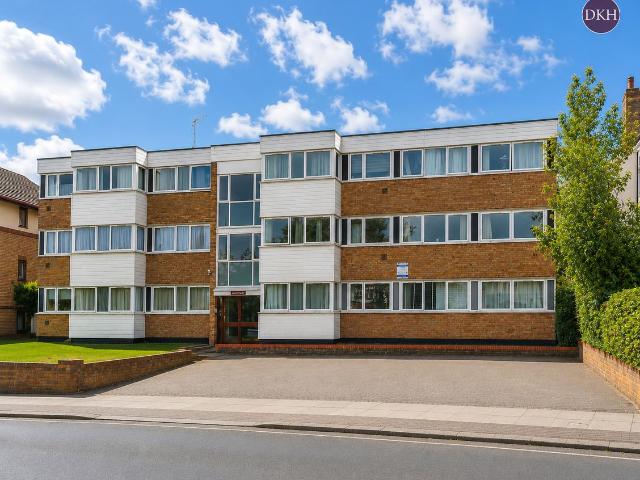 Apartment for rent in North Finchley, Greater London