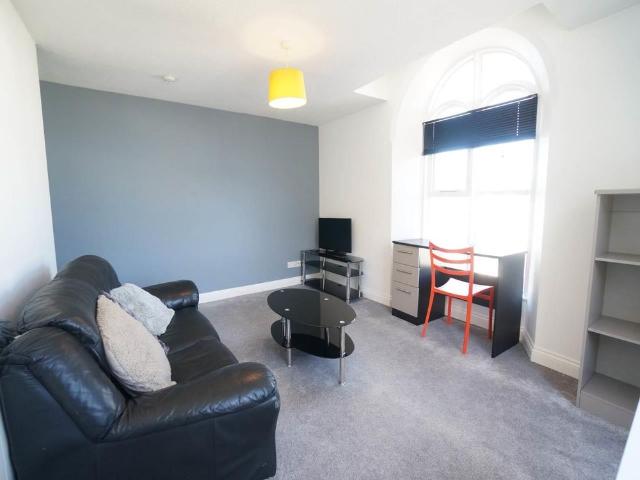 Apartment for rent in Bangor, Wales