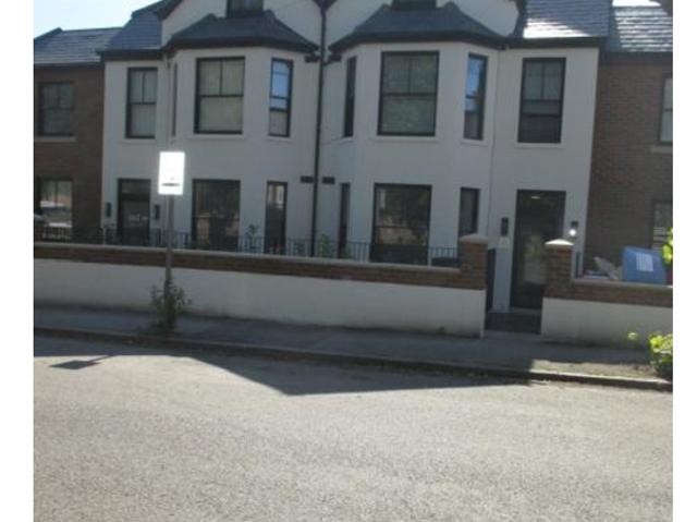 Studio for rent in Totteridge, Cressex