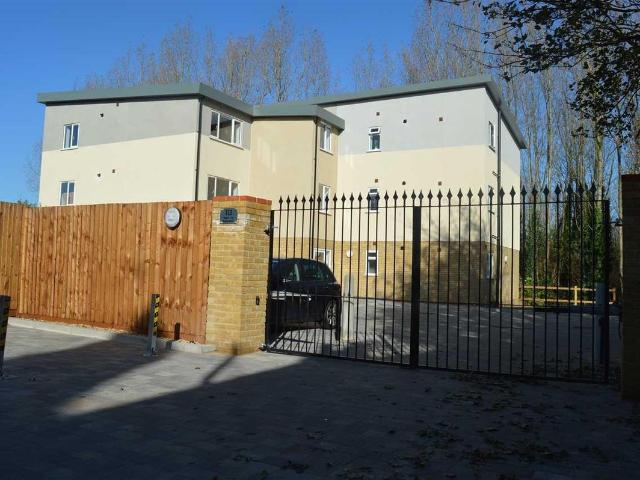 Apartment for rent in Brooklands, Dartford