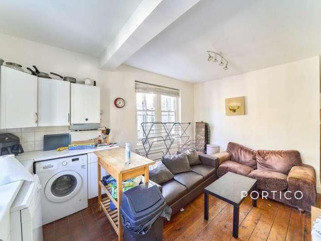 Apartment for rent in London Borough of Lambeth, Greater London