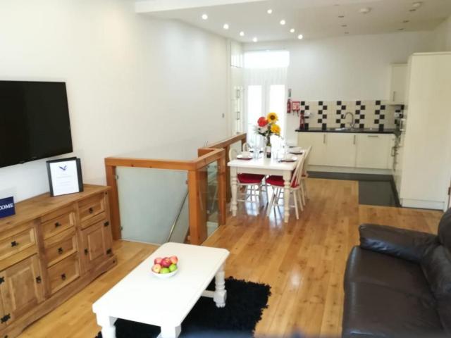 Apartment for rent in Nangreaves, Wales