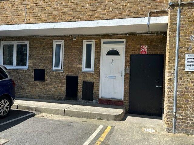 Apartment for rent in Stockwell, Greater London