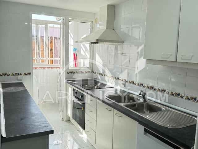 Apartamento en alquiler en Utrera, Andalucía