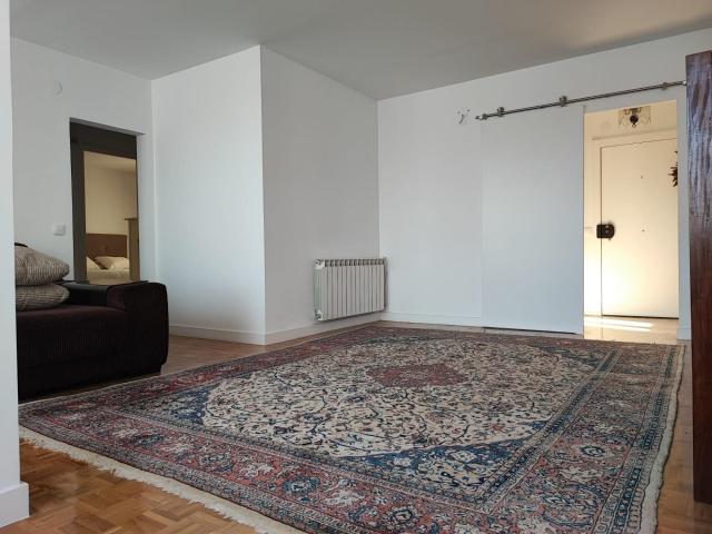 Apartamento en alquiler en Distrito II, Alcalá De Henares