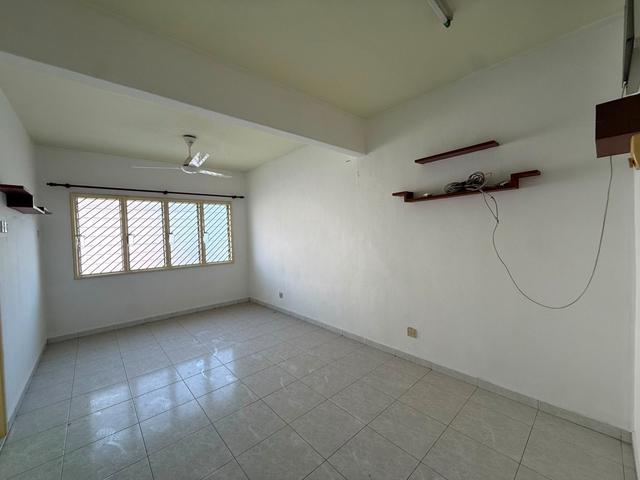 Flat for sale in Wellesley, Penang