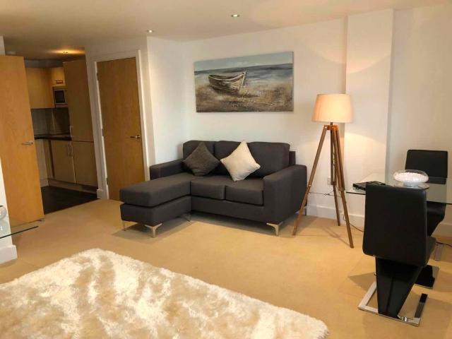 Apartment for rent in SA1 Swansea Waterfront, Nangreaves