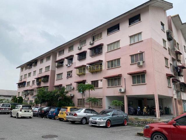 Flat for sale in Kajang, Langat