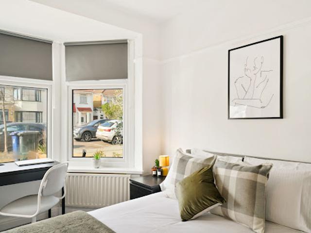 Flat for rent in London, Perivale