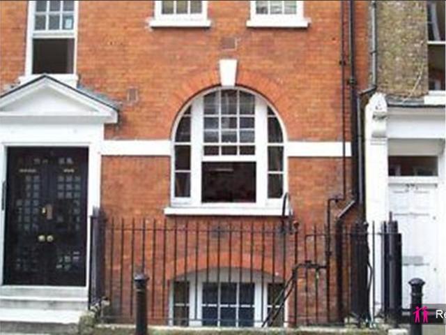 Flat for rent in Camden Town, East Marylebone