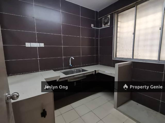 Flat for sale in Renggam, Johor