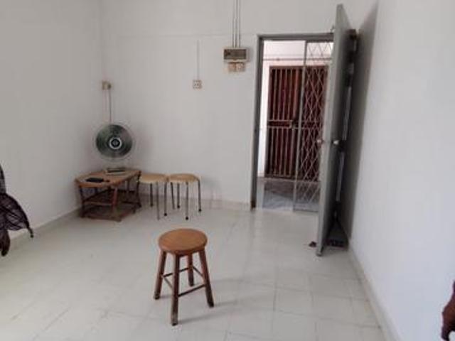 Flat for sale in Wellesley, Penang