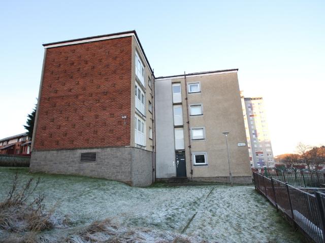 Flat for rent in Coatbridge, Highcross