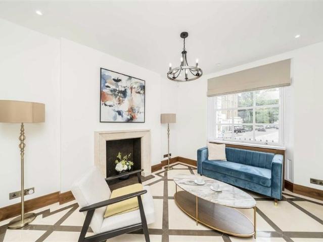 Flat for rent in Knightsbridge, Knightsbridge