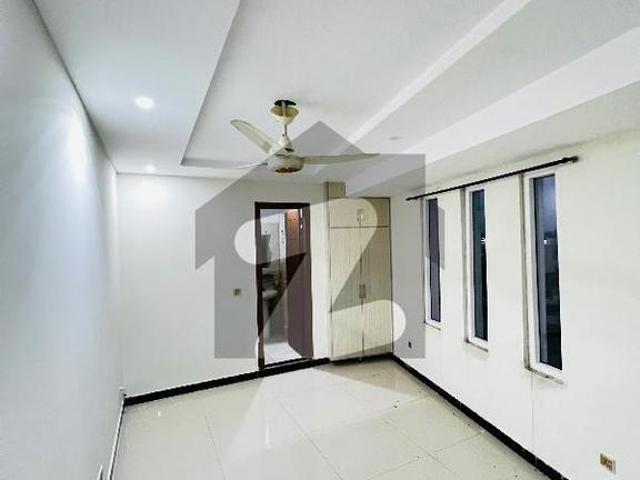 Apartment for rent in Islamabad