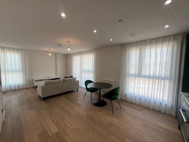 Apartment for rent in West Hendon, The Hyde
