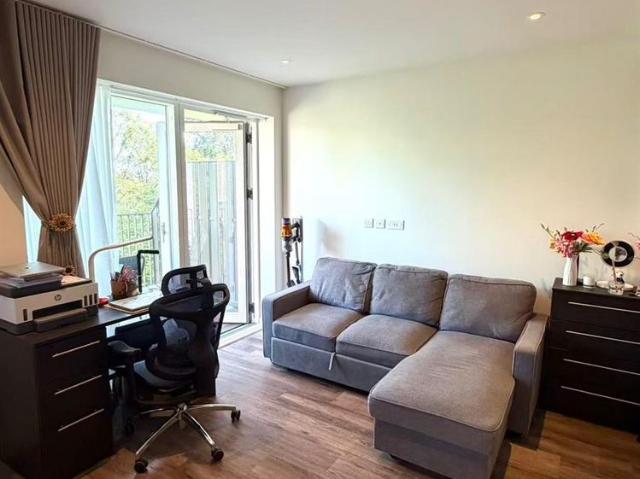 Apartment for rent in Hornsey, Greater London
