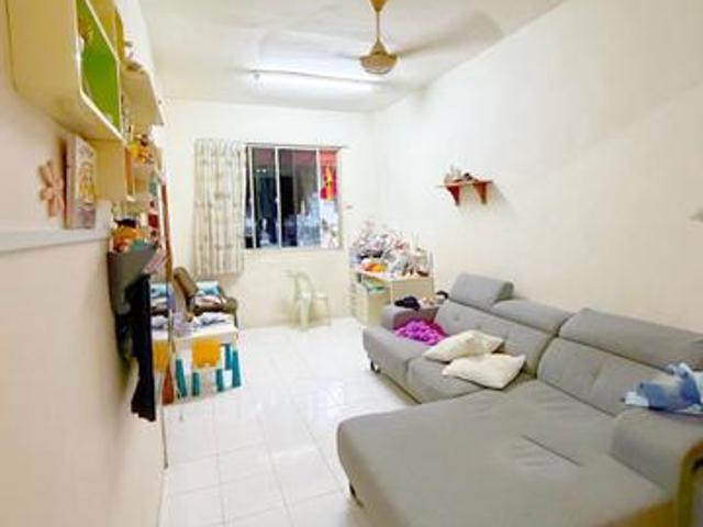 Flat for sale in Kajang, Langat