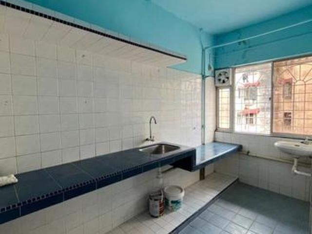 Flat for sale in Langat, Selangor