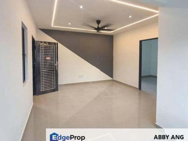 Flat for sale in Pulai, Bukit Ledang