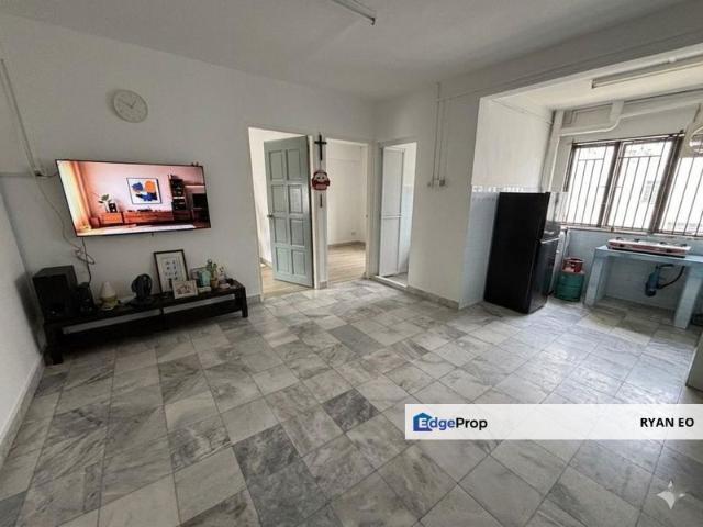 Flat for sale in Taman Nusa Bestari 2, Iskandar Puteri