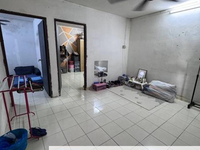 Flat for sale in Pulai, Bukit Ledang