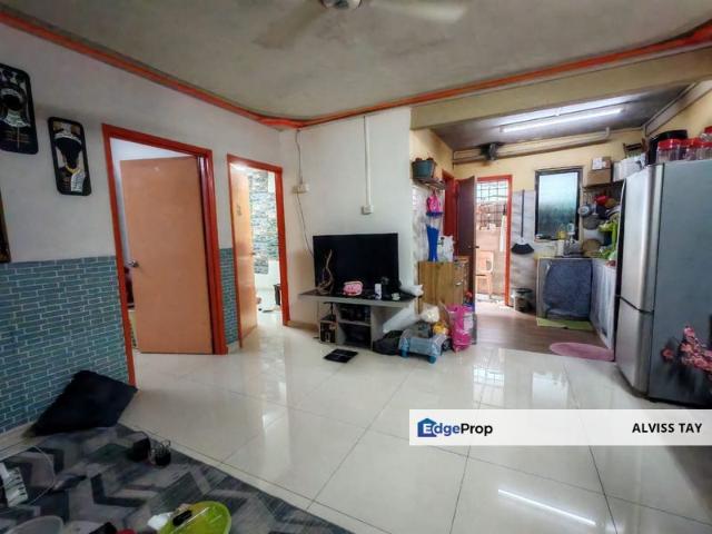 Flat for sale in Pulai, Bukit Ledang