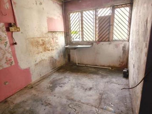 Flat for sale in Bukit Ledang, Johor