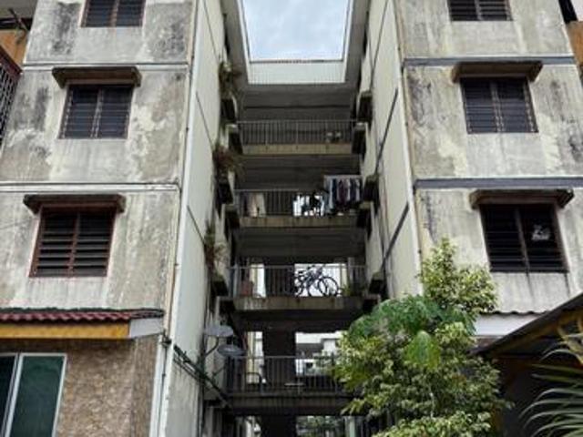Flat for sale in Port Klang, Selangor