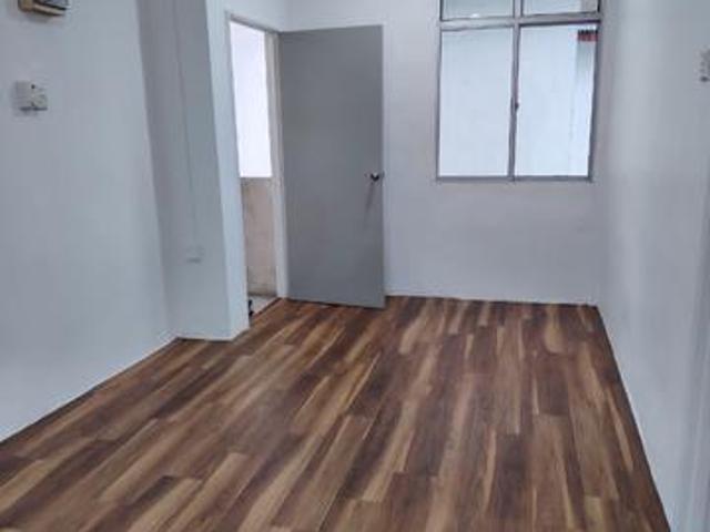 Flat for rent in Tampoi, Johor Bahru