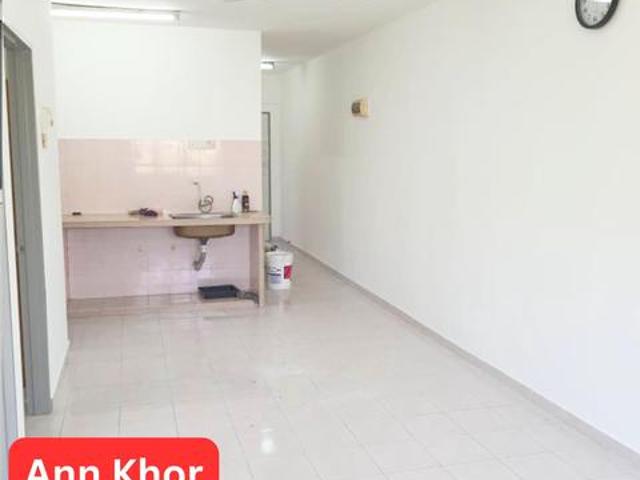 Flat for sale in Wellesley, Penang