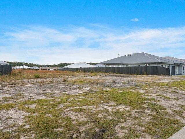 Land for sale in Sussex Inlet, New South Wales